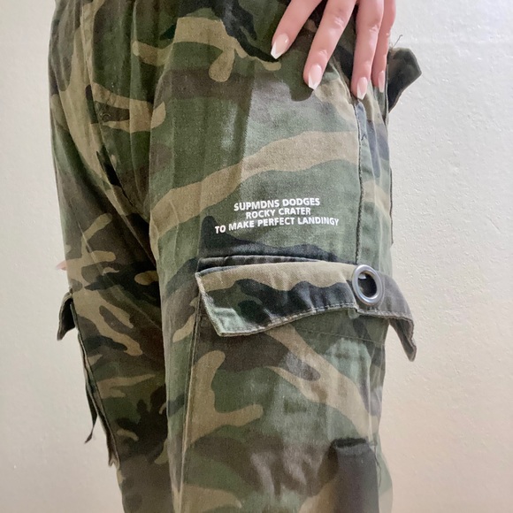 Camo Synched Pants - Picture 2 of 3